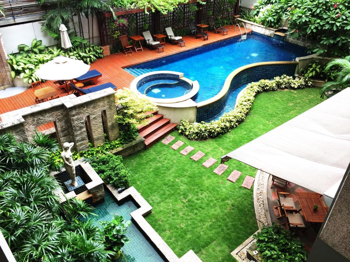 Silom Serene A Boutique Hotel Bangkok Exterior foto